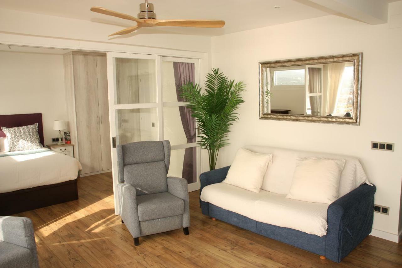 Seafront Apartment In Palamós Esterno foto